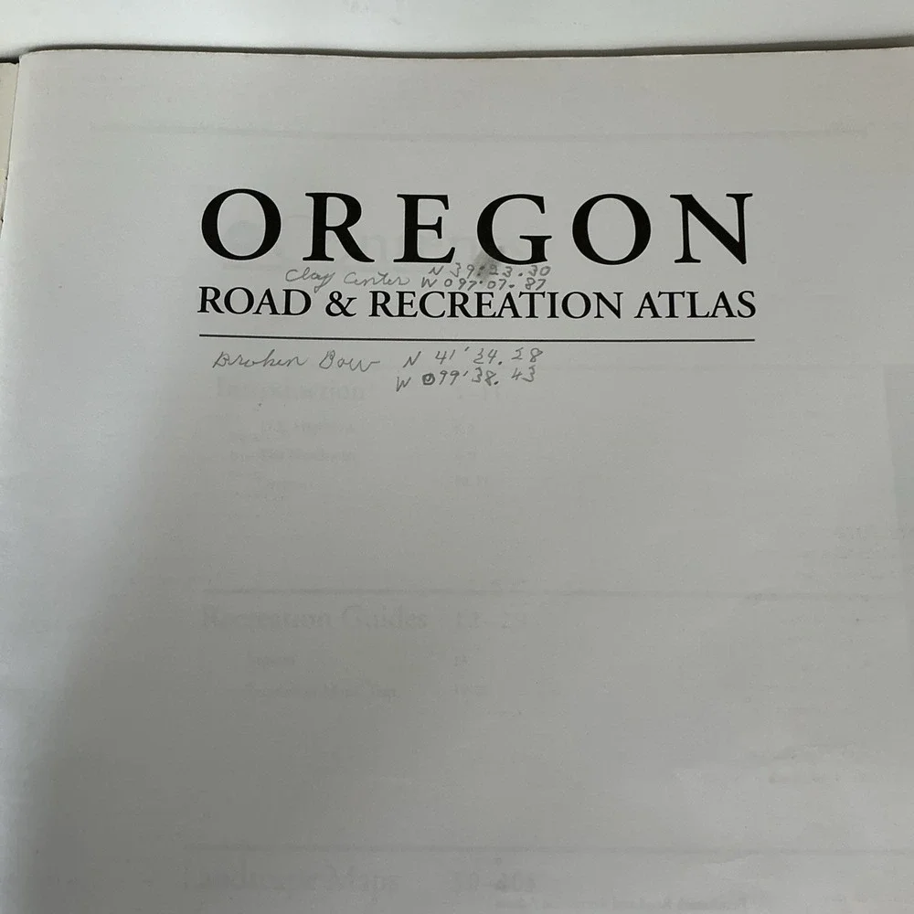 Benchmark Oregon: Road & Recreation Atlas - Vintage 1998 Edition by Stuart Allan